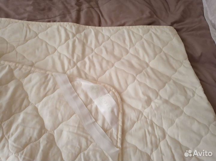 Наматрасник 90х200