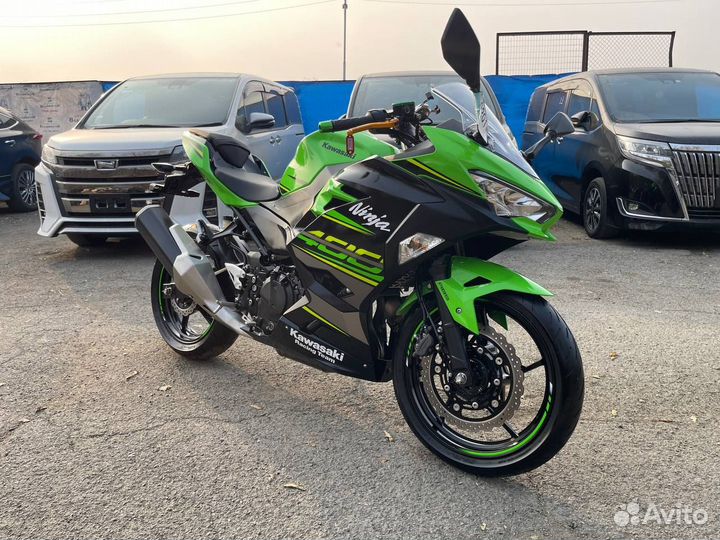 Kawasaki ninja400