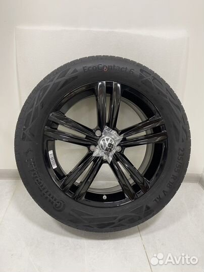 Новые Volkswagen Tiguan, Michelin 235/55 R18