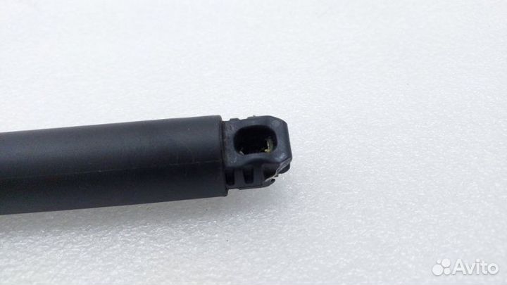 Б/У Амортизатор багажника Состояние отличное