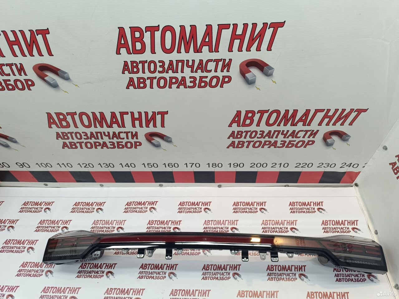 Фонарь крышки багажника Geely Okavango новый