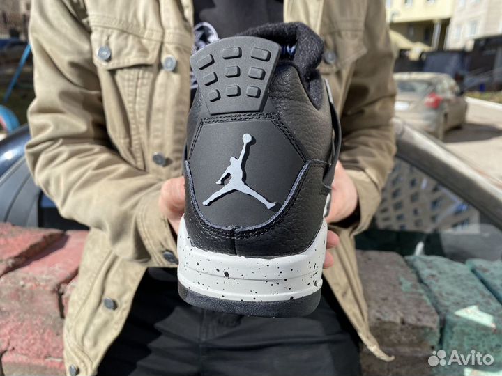 Кроссовки Nike Air jordan 4