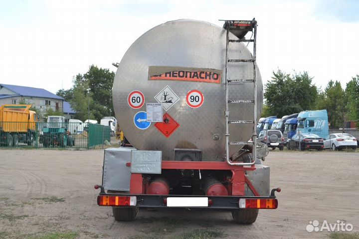 Полуприцеп химическая цистерна Magyar Химическая цистерна, 1991