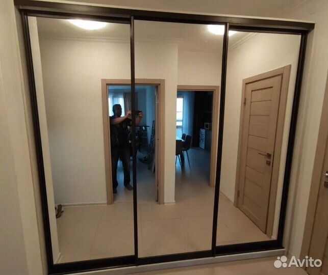 Шкаф-купе для одежды