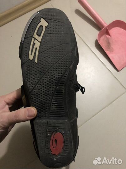 Мото экипировка, шлем, боты, перчатки