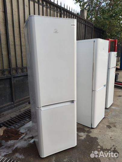 Холодильник