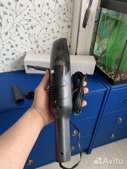 Автомобильный пылесос