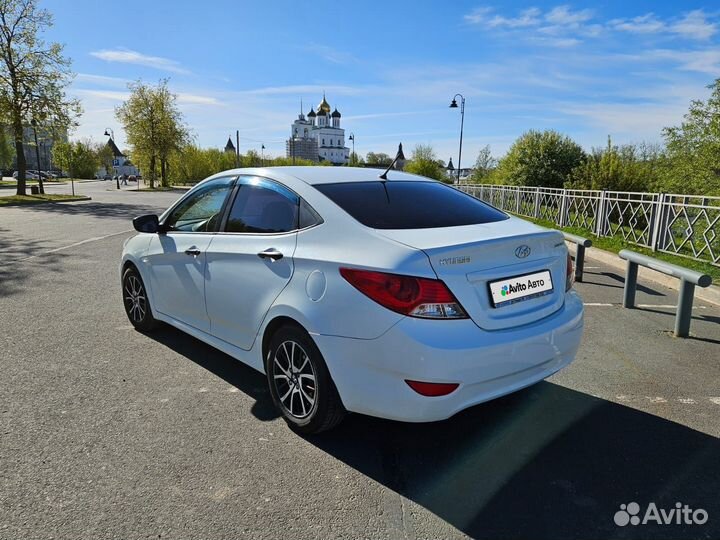 Hyundai Solaris 1.4 МТ, 2012, 183 000 км