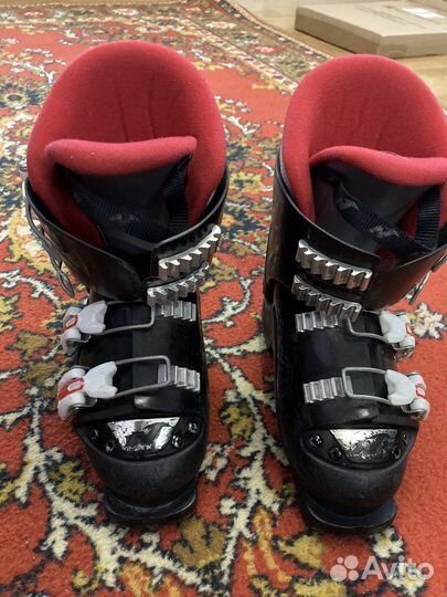Горнолыжные ботинки nordica, палки leki