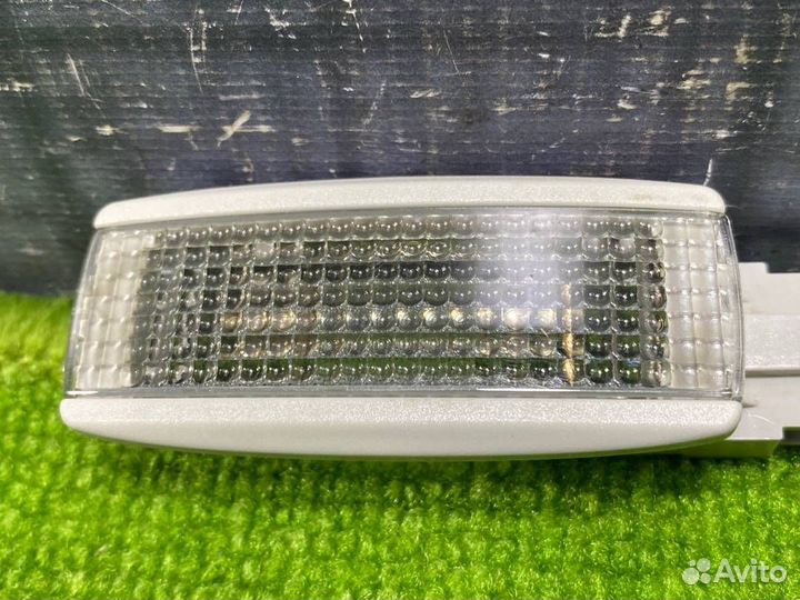 Плафон салона Volkswagen Passat B5 AZM 2004