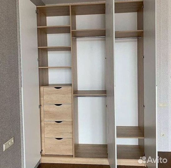 Шкаф распашной/ Шкаф