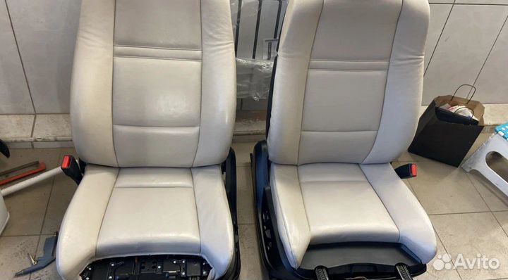 Реставрация кожаного салона автомобиля