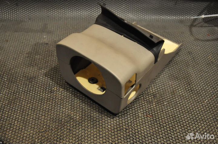 Кожух рулевой колонки volvo XC90 C 91