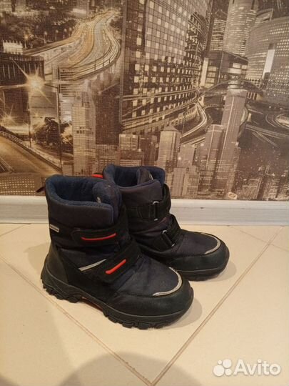 Зимние сапоги для мальчика 34размер