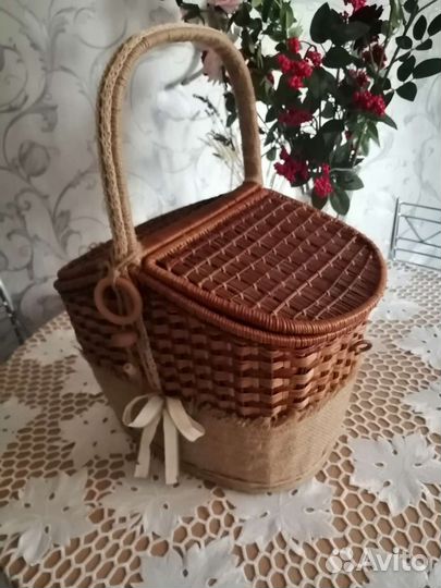 Корзина плетёная для пикника
