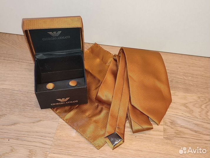 Галстук Giorgio Armani