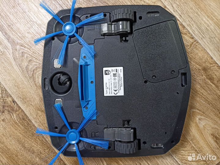Робот пылесос philips