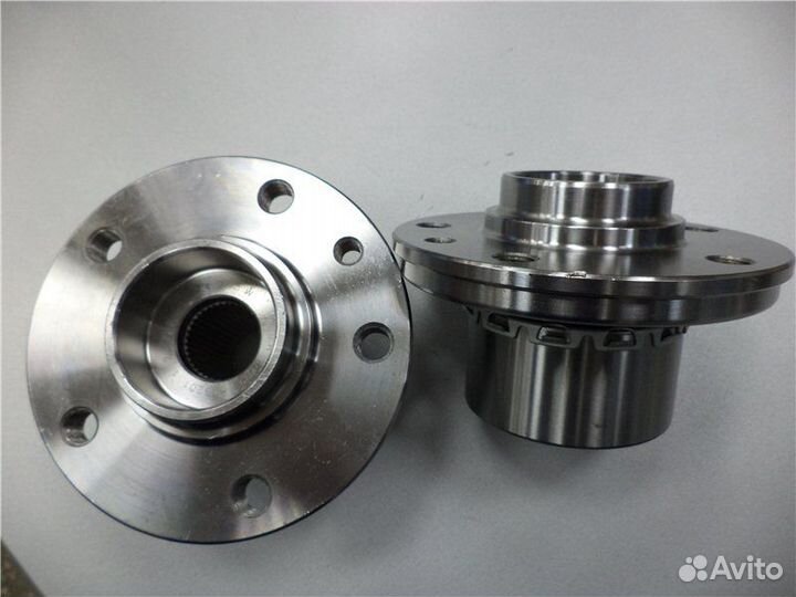 Ступица передняя с подшипником VW Transporter