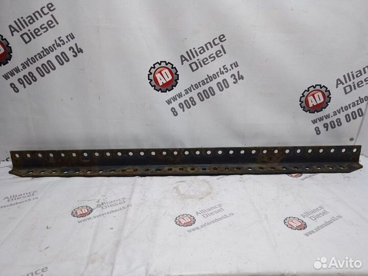 Кронштейн сцепного устройства уголок Mercedes-Benz