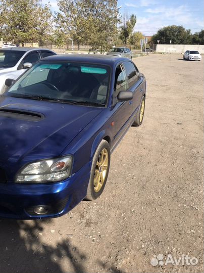 Subaru Legacy 2.0 AT, 2002, битый, 184 123 км
