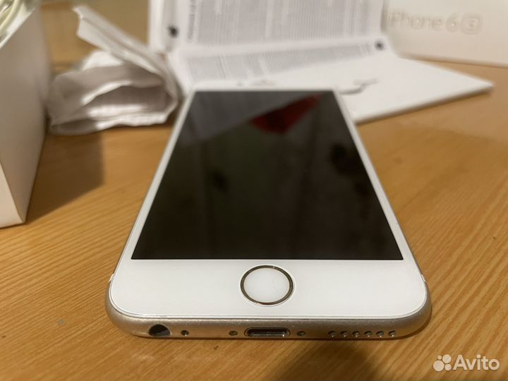 iPhone 6S, 32 ГБ