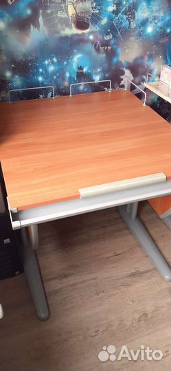 Растущая парта дэми