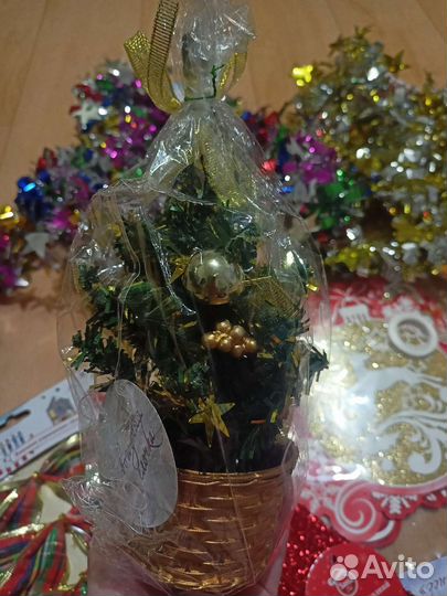 Новогодние украшения