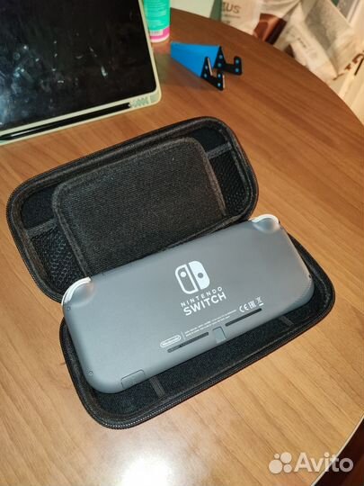 Nintendo switch lite 128gb