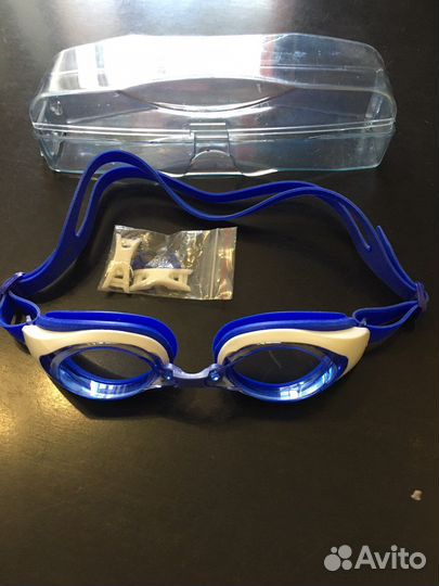 Очки для плавания