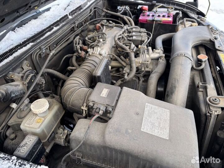 Двигатель Mitsubishi Pajero 3 3.0 6G72 12V двс