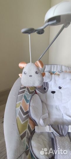 Шезлонг для новорожденных от Fisher price