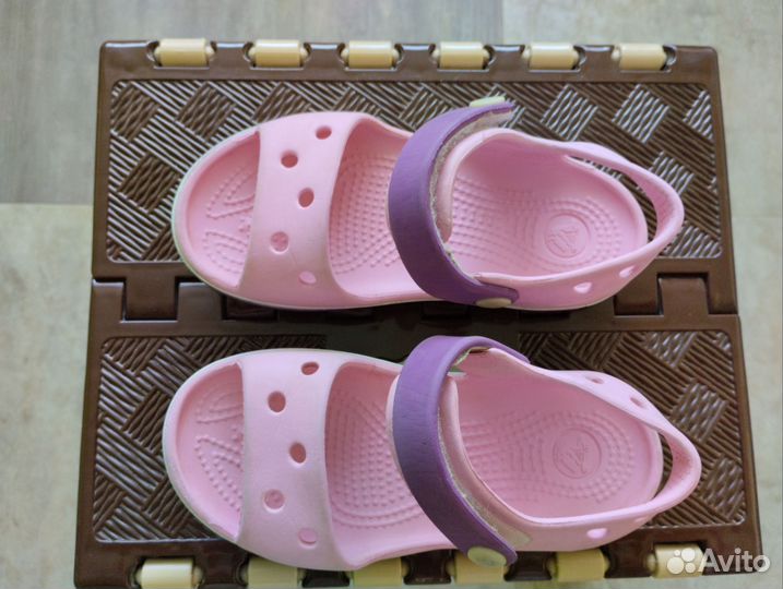 Сандали Crocs и Mini Melissa Бронь