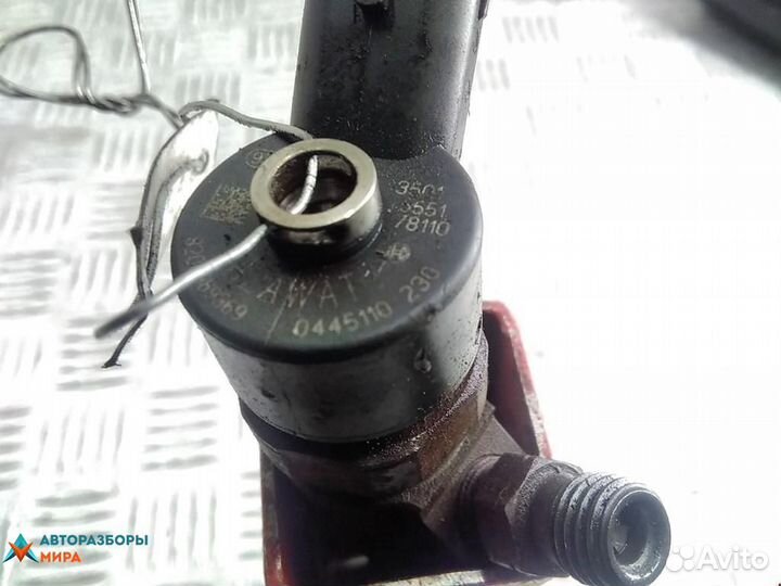 Форсунка Renault Scenic 2 рест. 2007 8200389369