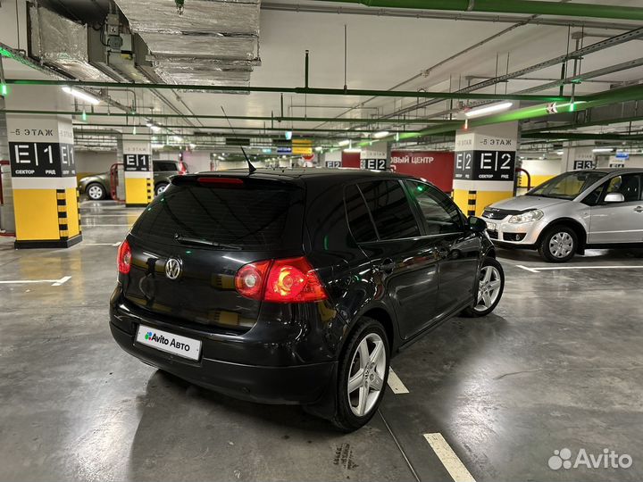 Volkswagen Golf 1.6 AT, 2008, 272 000 км