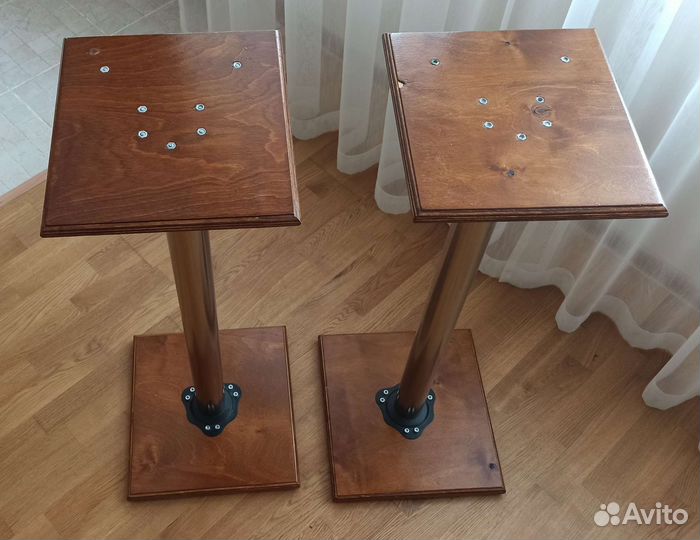 Стойки для акустики