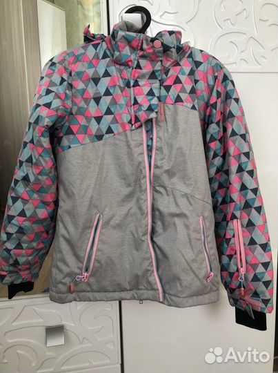 Куртка демисезонная для девочки р 140