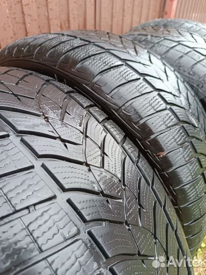 Goodyear UltraGrip Winter 265/60 R18