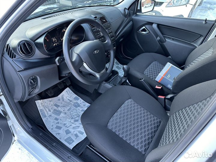 LADA Granta 1.6 МТ, 2023, 31 000 км