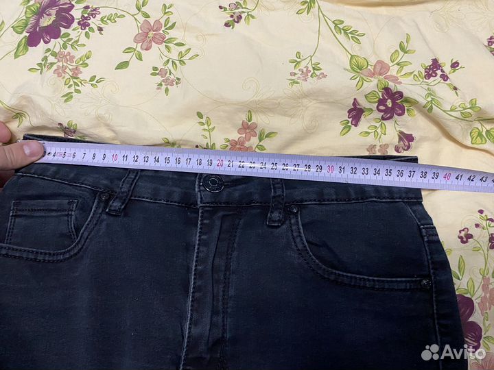 Джинсы s