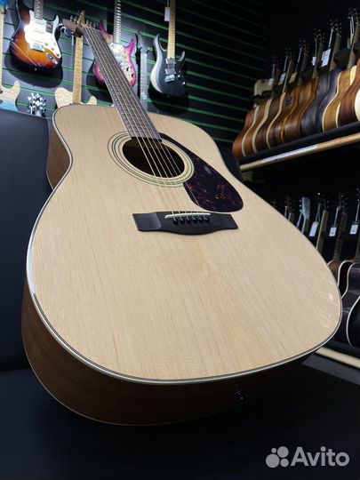 Yamaha F370 акустическая гитара (Новая)