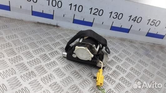 Ремень безопасности с пиропатроном сиденья передне