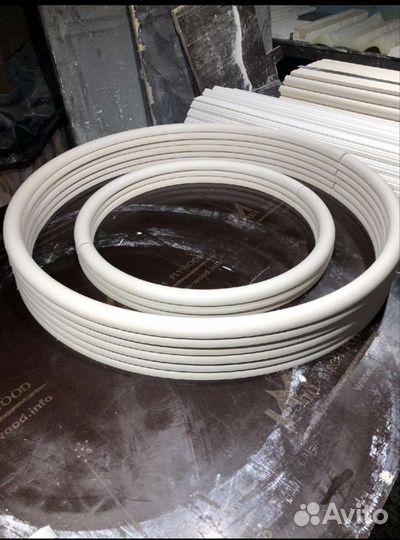 Специалист по изготовлению гипсовая лепнина