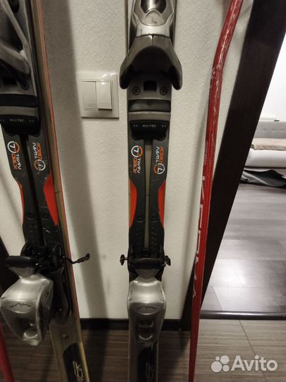 Лыжи горные rossignol