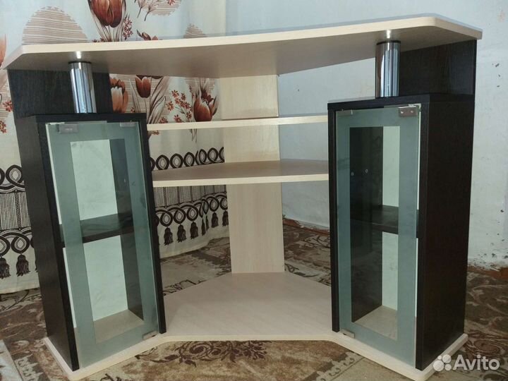 Угловая TV тумба,комод