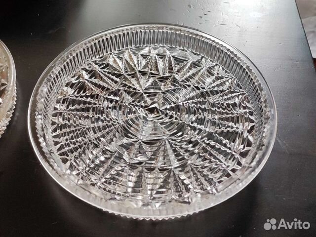 Блюдо/тарелка стекло 22 см диаметр