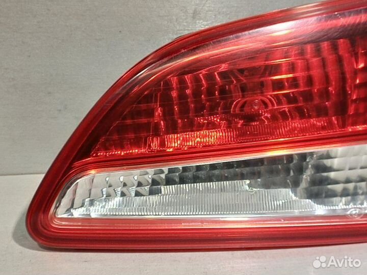 Фонарь задний правый Nissan Almera G15 седан