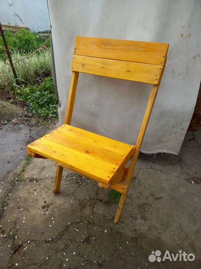 Стул складной деревянный