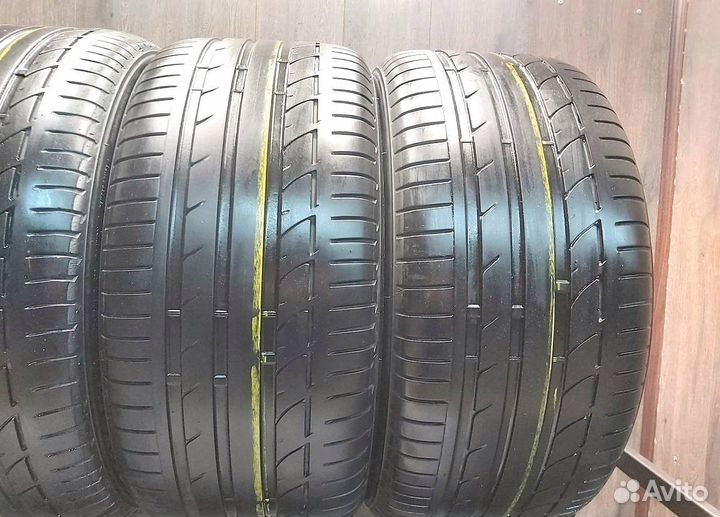 Bridgestone Potenza S001 245/35 R19 89M