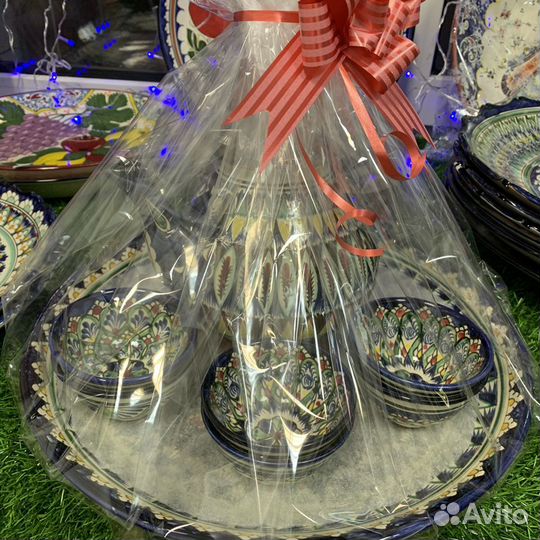 Набор риштанской керамики