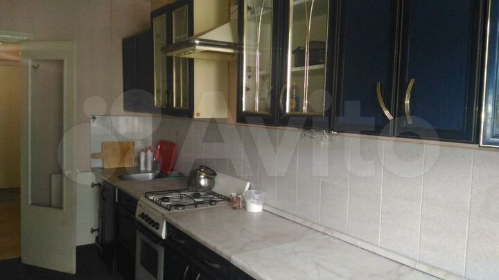 2-к. квартира, 64 м², 3/9 эт.